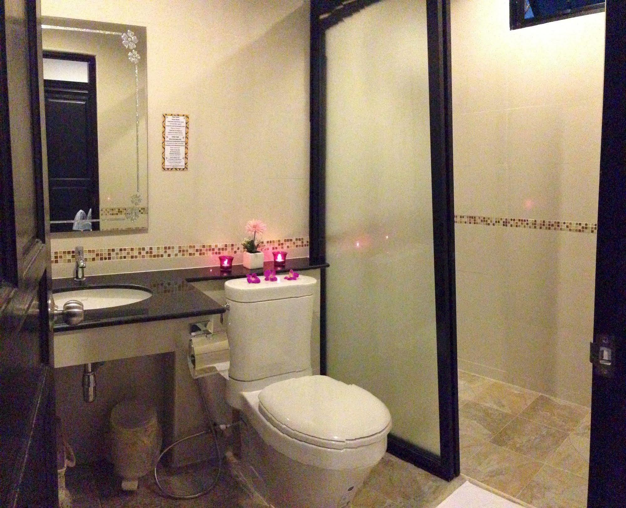 Swiss Paradise Boutique Villa Pattaya Exterior foto
