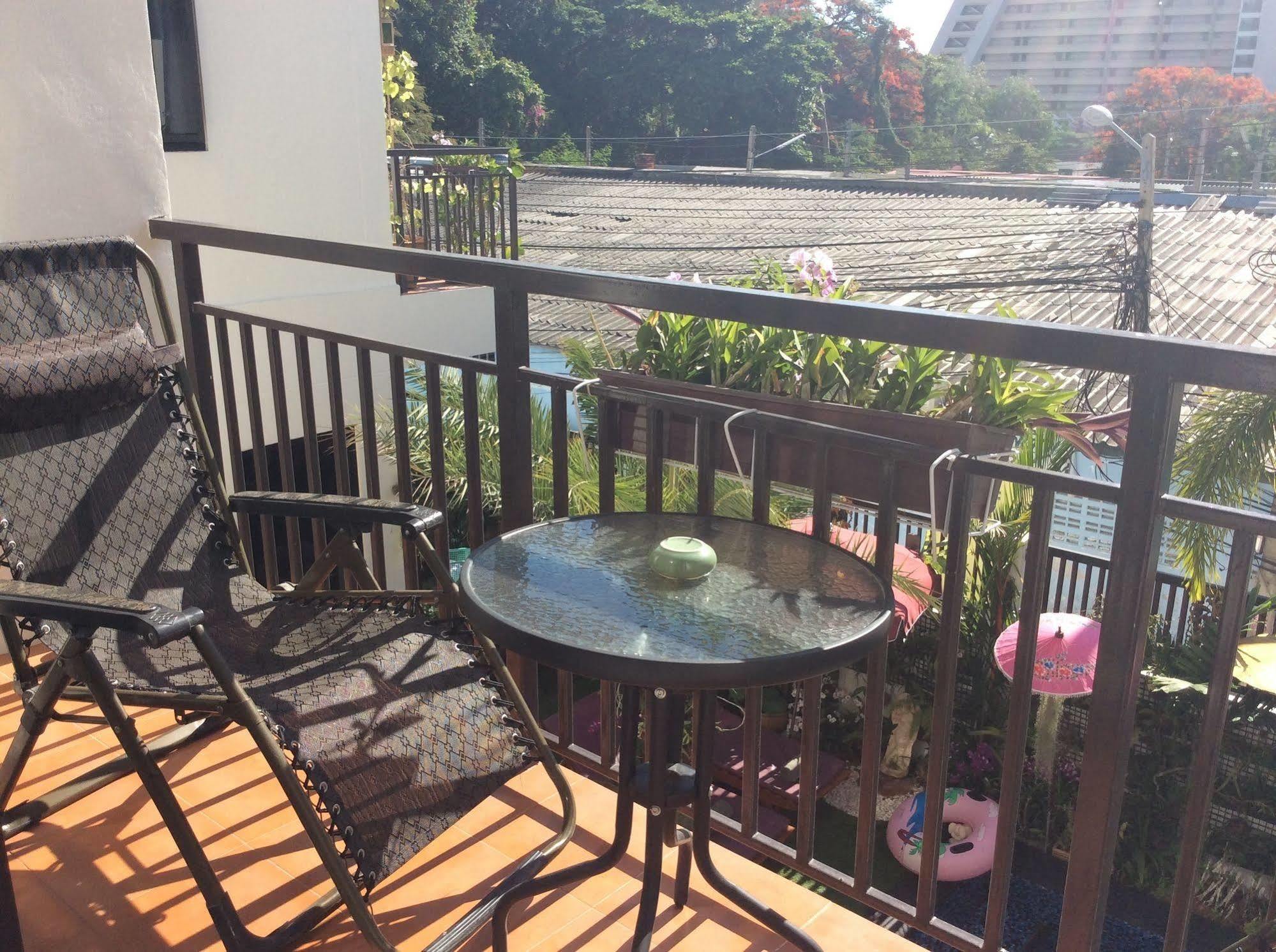 Swiss Paradise Boutique Villa Pattaya Exterior foto